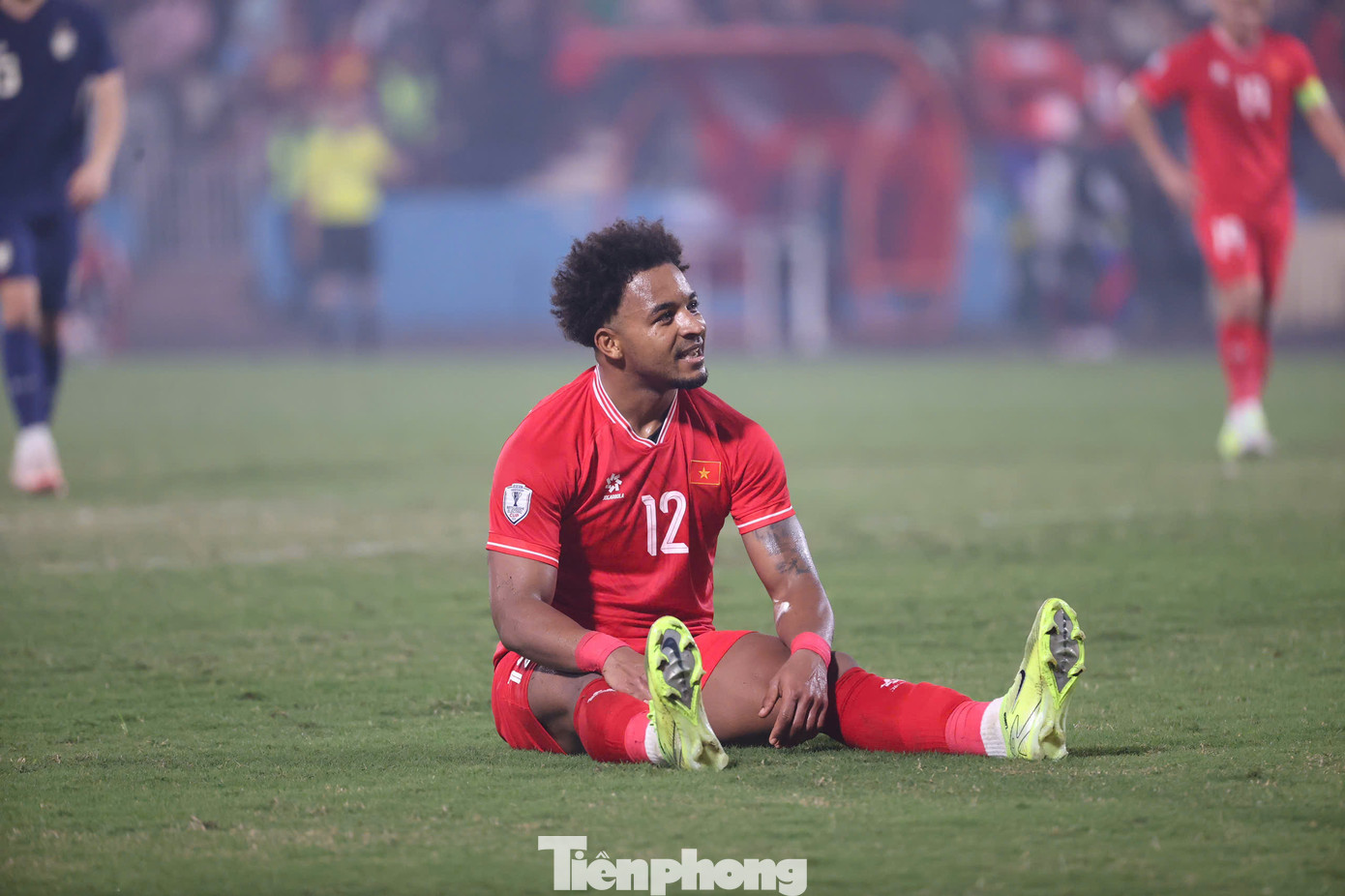 Bây giờ, chúng ta đã tiến rất gần tới ngôi vô địch. Và tất cả cùng chờ đợi vào đêm tỏa sáng nữa của Xuân Son vào ngày 5/1 tới tại Rajamangala, Bangkok.