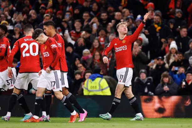 Tottenham khiến MU chia điểm tại Old Trafford ảnh 30 Tottenham khiến MU chia điểm tại Old Trafford ảnh 30