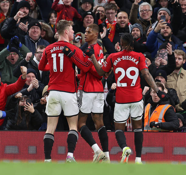 Tottenham khiến MU chia điểm tại Old Trafford ảnh 19