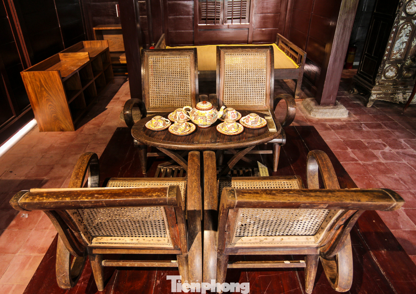 Ngôi nhà cùng các vật dụng khác cố gắng tái hiện không gian sinh hoạt xưa, nơi gắn liền với tuổi thơ của Tổng Bí thư Lê Duẩn trước khi ra đi hoạt động cách mạng, với hoài bão đánh đổ ách áp bức của thực dân Pháp, mang lại độc lập tự do cho dân tộc, cuộc sống ấm no, hạnh phúc cho quê hương, đất nước.