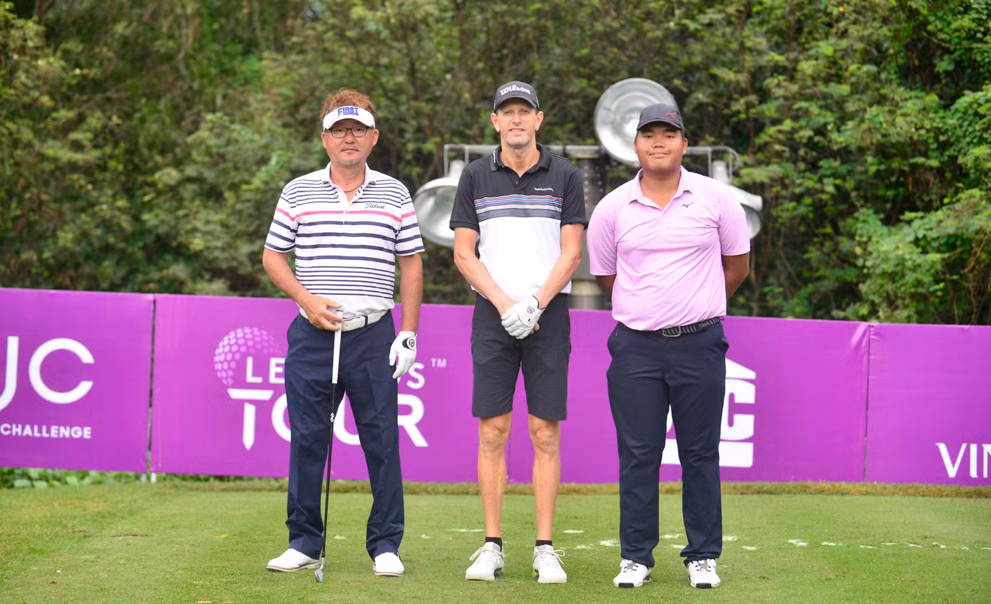 Nguyễn Đức Sơn, nhà vô địch Tiền Phong Golf Championship 2023 kỳ vọng sẽ nâng cấp bản thân ở giải Vinpearl DIC Legends Việt Nam 2023. Nguyễn Đức Sơn, nhà vô địch Tiền Phong Golf Championship 2023 kỳ vọng sẽ nâng cấp bản thân ở giải Vinpearl DIC Legends Việt Nam 2023.