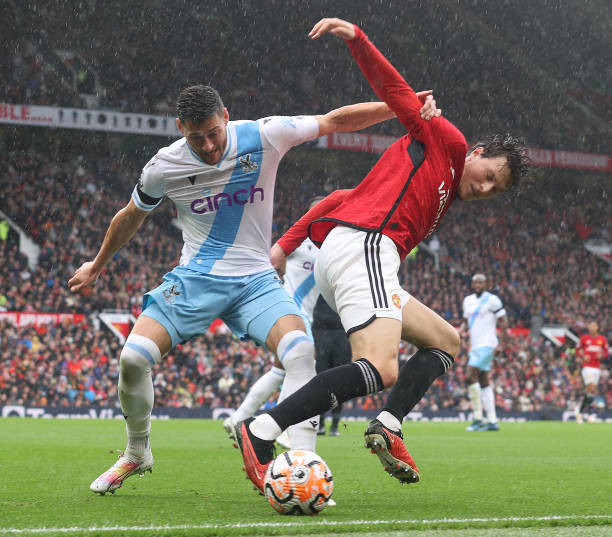 Không thể ghi bàn, MU bại trận trước Crystal Palace ảnh 27