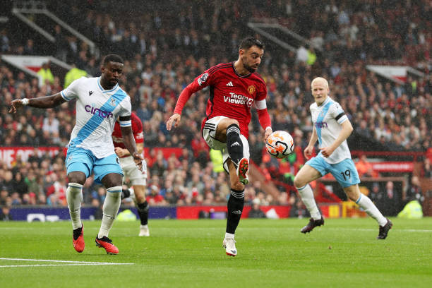 Không thể ghi bàn, MU bại trận trước Crystal Palace ảnh 30