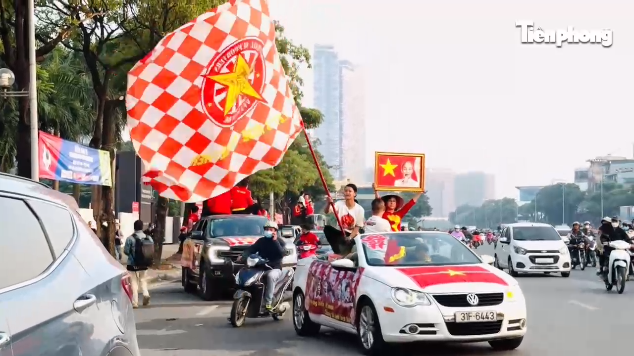 Với nguồn cổ vũ lớn lao từ khán đài, quyết tâm của các cầu thủ, chúng ta hãy cùng hướng tới một buổi tối đáng nhớ tại Mỹ Đình.