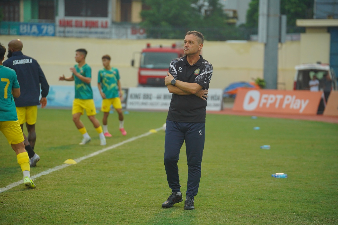 Bình Định thoát hiểm nhờ bàn thắng vàng của Vũ Minh Tuấn ảnh 4