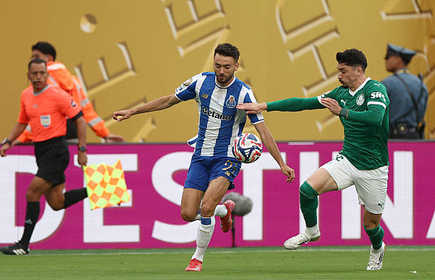 Porto nhọc nhằn cầm chân Palmeiras ảnh 8