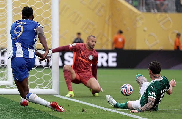 Porto nhọc nhằn cầm chân Palmeiras ảnh 10