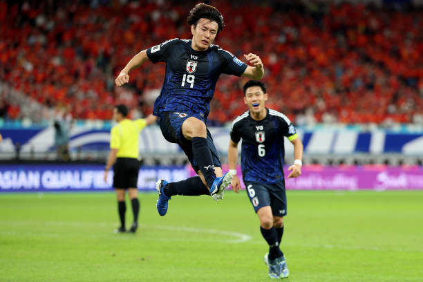 Thắng dễ Trung Quốc 3-1, Nhật Bản tiến gần tới tấm vé dự World Cup 2026 ảnh 18