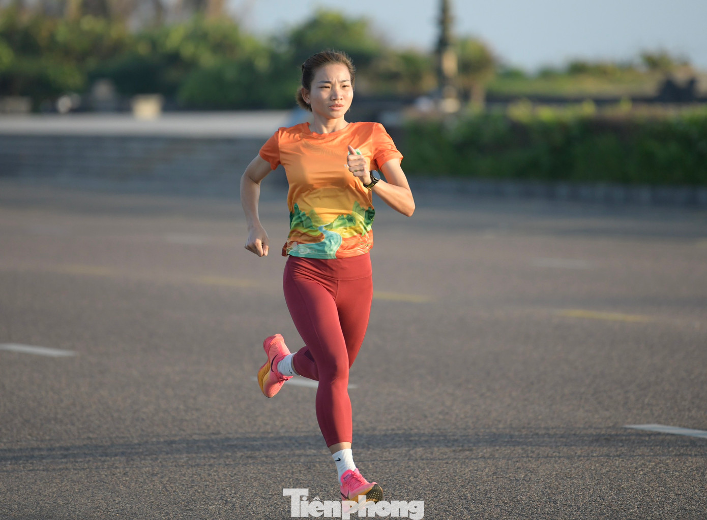 Cô gái vàng điền kinh Nguyễn Thị Oanh hướng đến lần thứ 8 liên tiếp đăng quang ở Tiền Phong Marathon cự ly 5km.