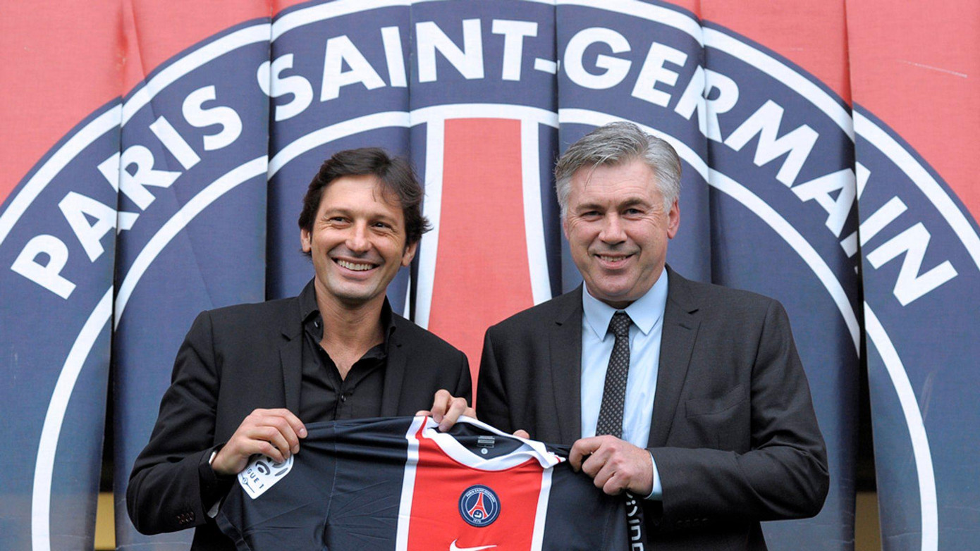 Ancelotti và Giám đốc thể thao Leonardo trong ngày ra mắt PSG năm 2011. (Ảnh: Getty Images)