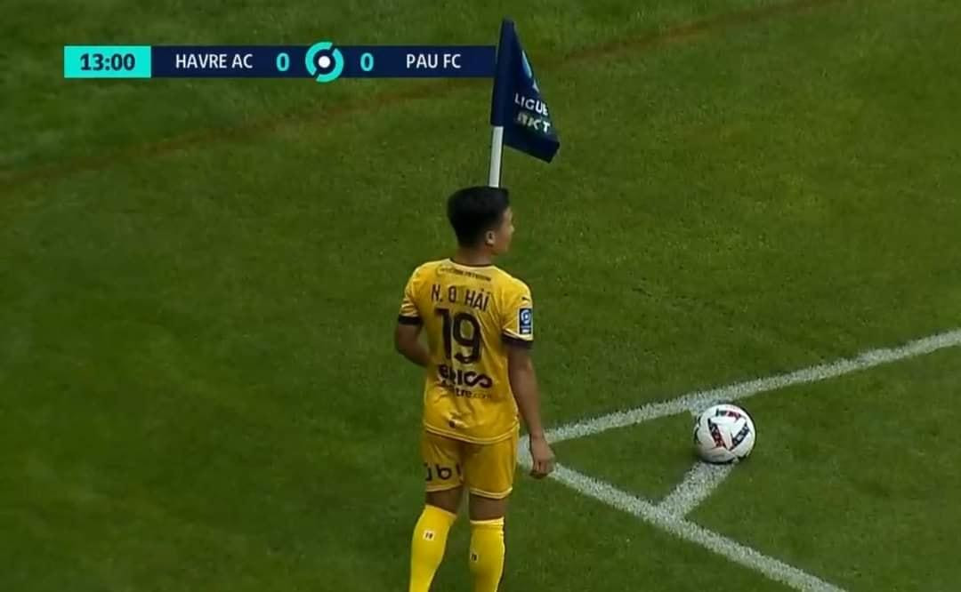 Quang Hải tiếp tục được tin tưởng giao trọng trách đá phạt góc. Quang Hải tiếp tục được tin tưởng giao trọng trách đá phạt góc.