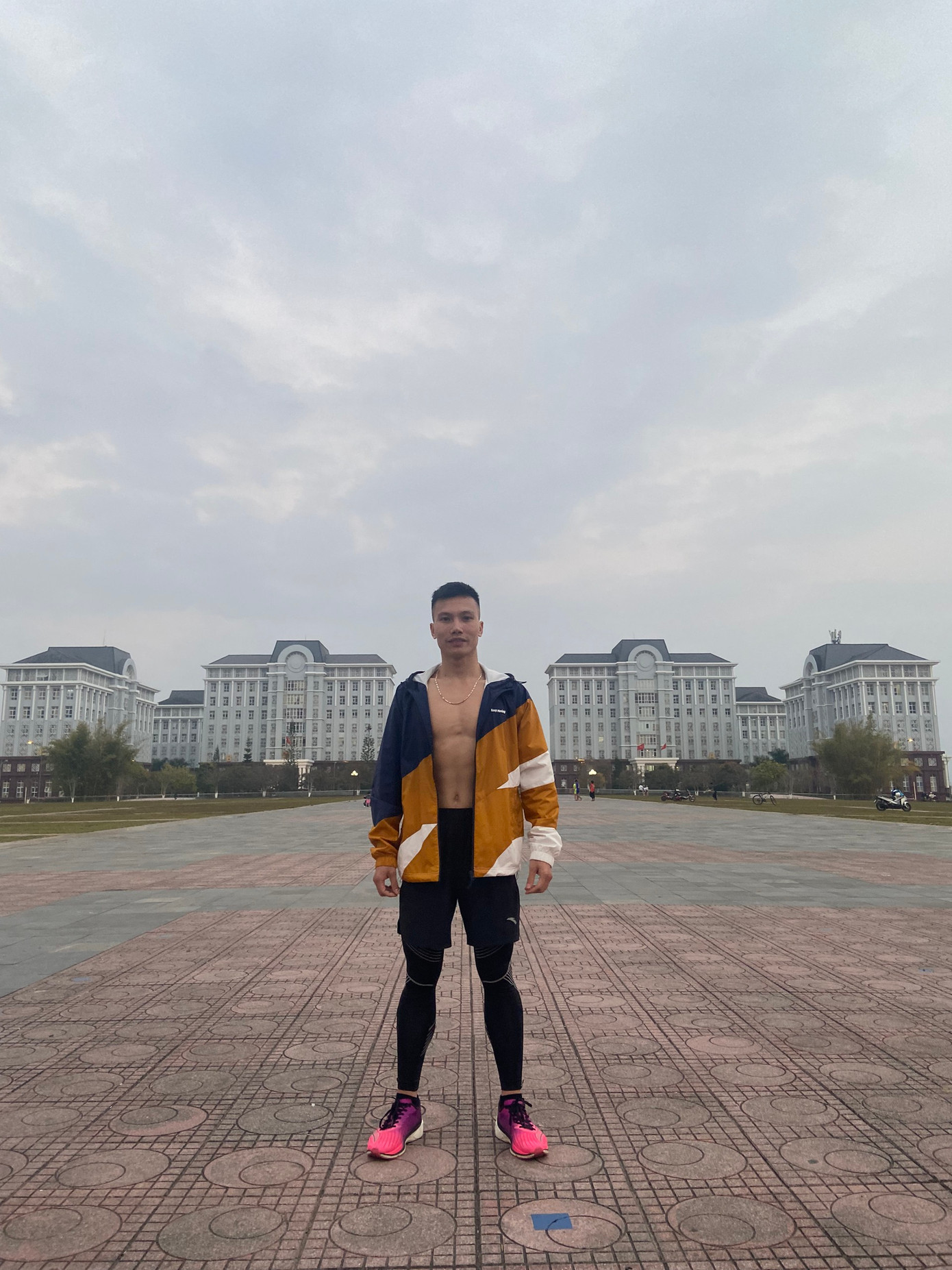 Đỗ Quốc Luật bắt đầu tham dự Tiền Phong Marathon từ năm 2010. Đỗ Quốc Luật bắt đầu tham dự Tiền Phong Marathon từ năm 2010.