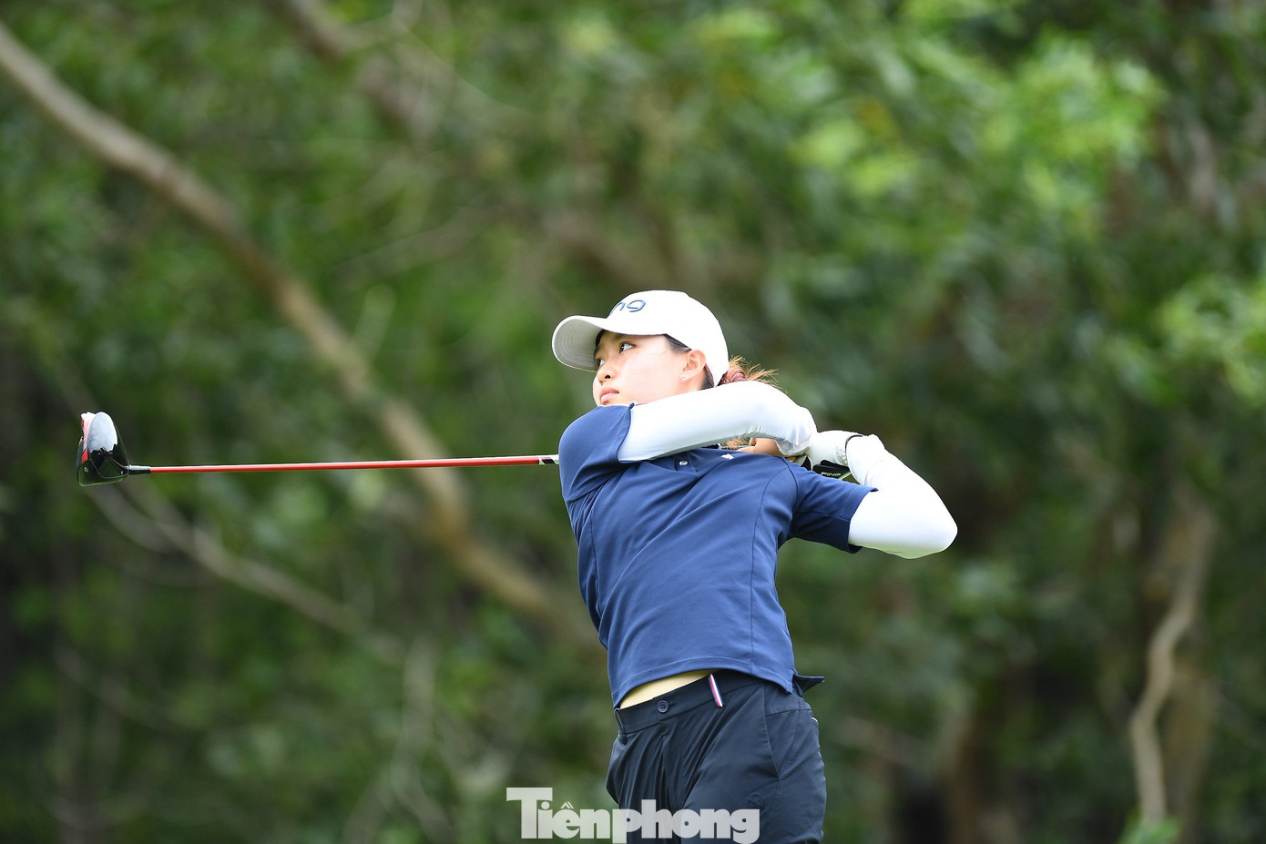 Lê Chúc An đứng đầu nhóm golfer nghiệp dư với điểm -4. Lê Chúc An đứng đầu nhóm golfer nghiệp dư với điểm -4.