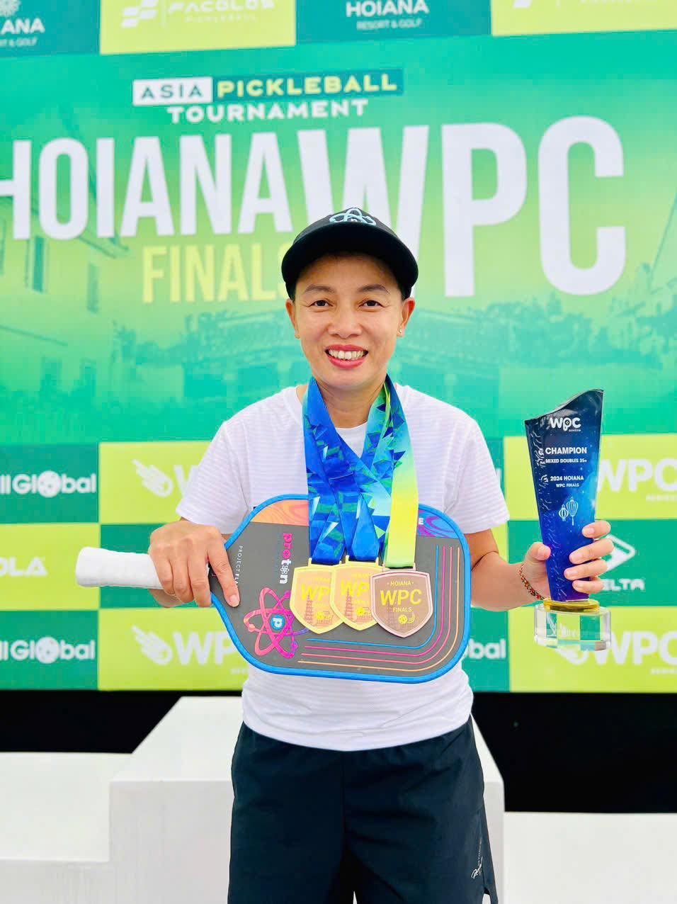Quỳnh Phan (Phan Như Quỳnh), tay vợt đang đứng đầu bảng xếp hạng đơn nữ pickleball Việt Nam.
