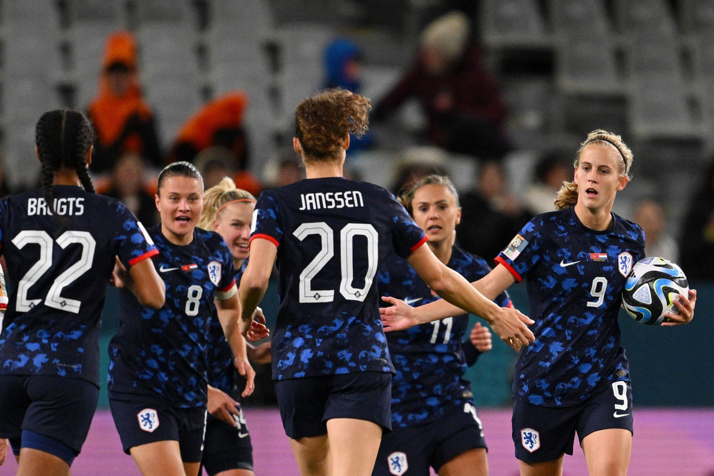 Đội tuyển nữ Việt Nam kết thúc hành trình tại World Cup nữ 2023 bằng trận thua Hà Lan ảnh 27 Đội tuyển nữ Việt Nam kết thúc hành trình tại World Cup nữ 2023 bằng trận thua Hà Lan ảnh 27