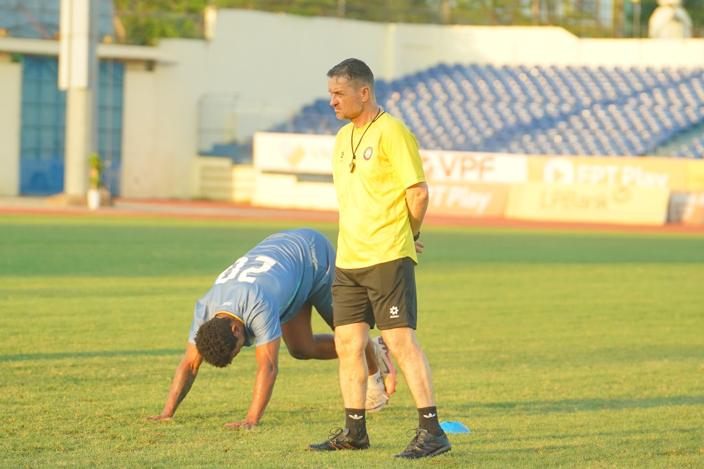 Bình Định thoát hiểm nhờ bàn thắng vàng của Vũ Minh Tuấn ảnh 3