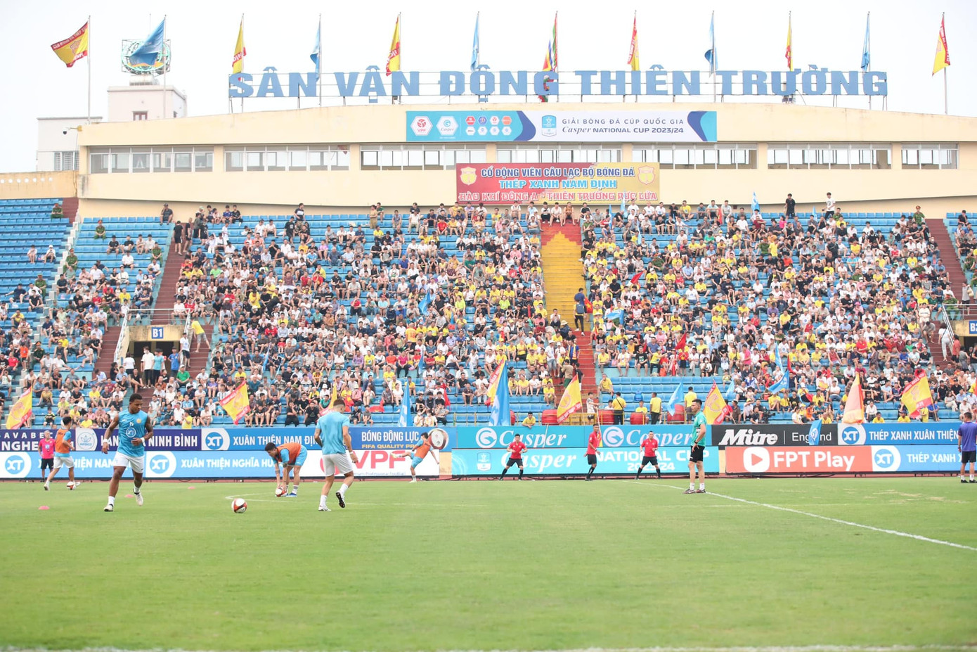 Thắng nghẹt thở Bình Dương trên chấm 11m, Nam Định giành vé vào bán kết Cúp Quốc gia 2023/24 ảnh 11