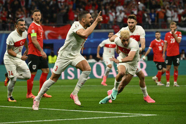 Phòng ngự quả cảm, Thổ Nhĩ Kỳ đánh bại Áo giành vé vào tứ kết EURO 2024 ảnh 18