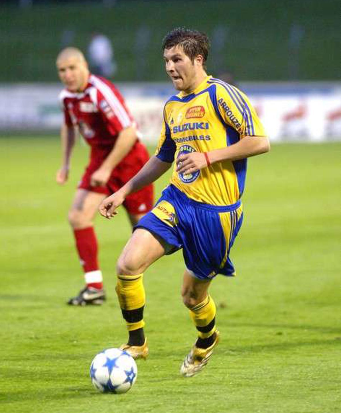 Andre-Pierre Gignac trong màu áo Pau FC mùa 2005/06.