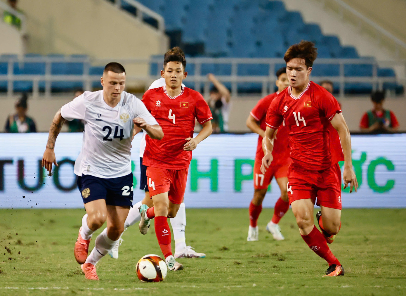 Nga thắng dễ đội tuyển Việt Nam tại Mỹ Đình ảnh 18