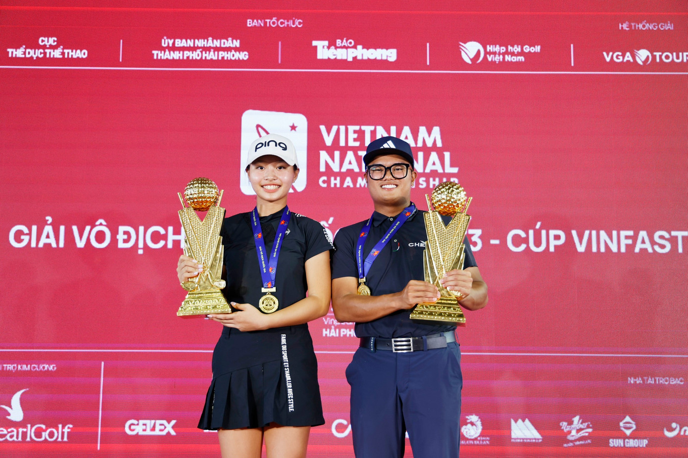 Hai nhà vô địch Giải Vô địch Golf Quốc gia 2023, Lê Chúc An và Nguyễn Nhất Long. Hai nhà vô địch Giải Vô địch Golf Quốc gia 2023, Lê Chúc An và Nguyễn Nhất Long.