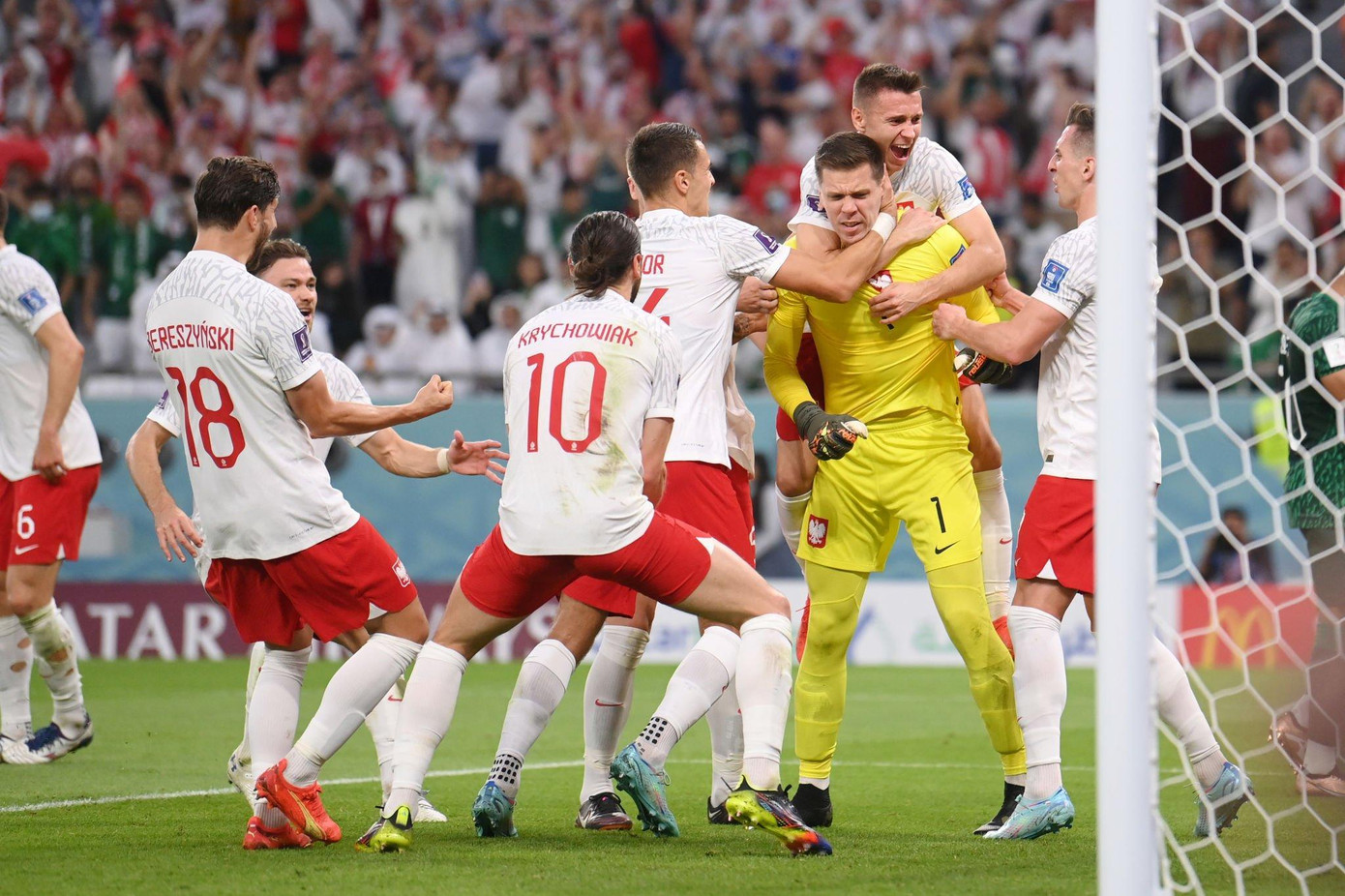 World Cup 2022: Saudi Arabia rất hay, nhưng Szczesny và Lewandowski còn hay hơn để thắng 2-0 ảnh 17
