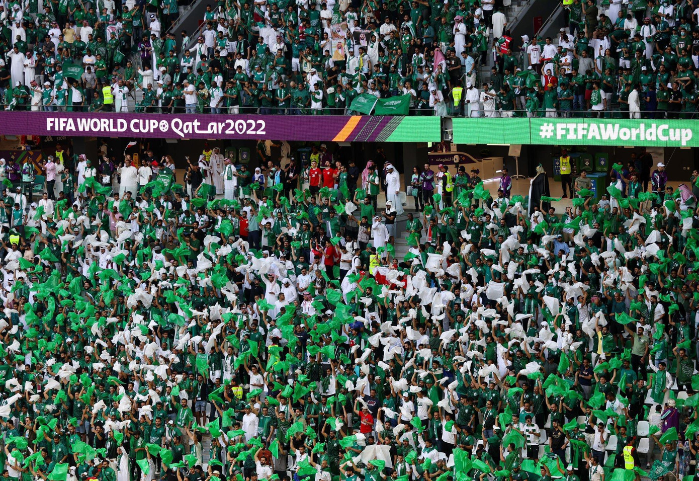 World Cup 2022: Saudi Arabia rất hay, nhưng Szczesny và Lewandowski còn hay hơn để thắng 2-0 ảnh 9