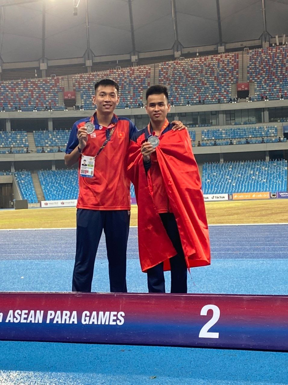 Ngay trong lần đầu tham dự ParaGames, Mạnh xuất sắc giành 3 Huy chương Bạc. Ngay trong lần đầu tham dự ParaGames, Mạnh xuất sắc giành 3 Huy chương Bạc.