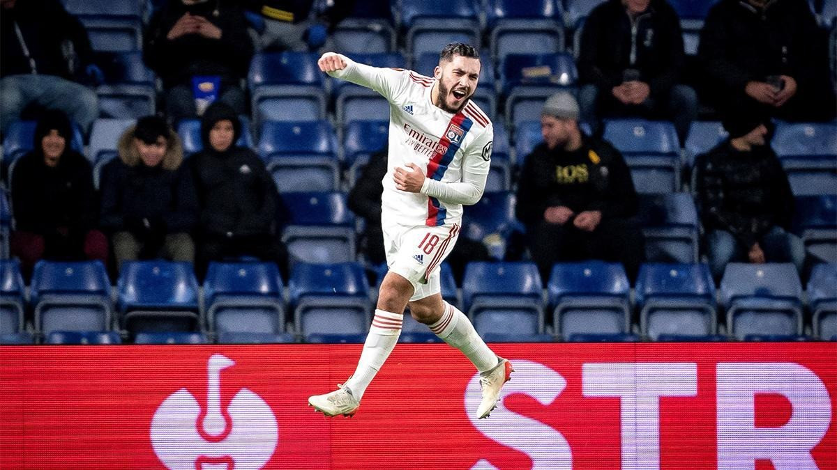 Rayan Cherki có phong cách chơi bóng khá giống với Benzema. (Ảnh: Getty Images) Rayan Cherki có phong cách chơi bóng khá giống với Benzema. (Ảnh: Getty Images)