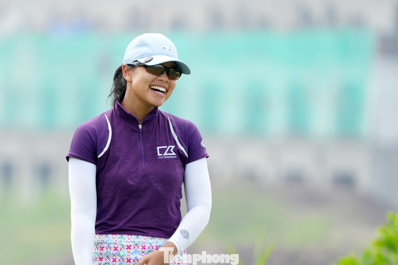 Ngô Vĩnh Hòa bước vào ngày thi đấu thứ ba với tâm lý khá thoải mái. Nữ tuyển thủ sinh năm 1994 đang chơi rất ổn định ở Giải Vô địch Golf Quốc gia 2024 và có cơ hội cạnh tranh vị trí quán quân. Ngô Vĩnh Hòa bước vào ngày thi đấu thứ ba với tâm lý khá thoải mái. Nữ tuyển thủ sinh năm 1994 đang chơi rất ổn định ở Giải Vô địch Golf Quốc gia 2024 và có cơ hội cạnh tranh vị trí quán quân.