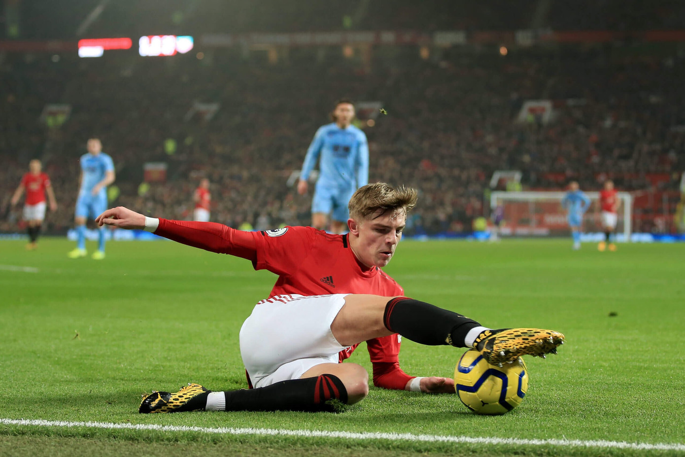 Brandon Williams từng được coi là người kế nhiệm Luke Shaw ở vị trí hậu vệ trái MU. Brandon Williams từng được coi là người kế nhiệm Luke Shaw ở vị trí hậu vệ trái MU.