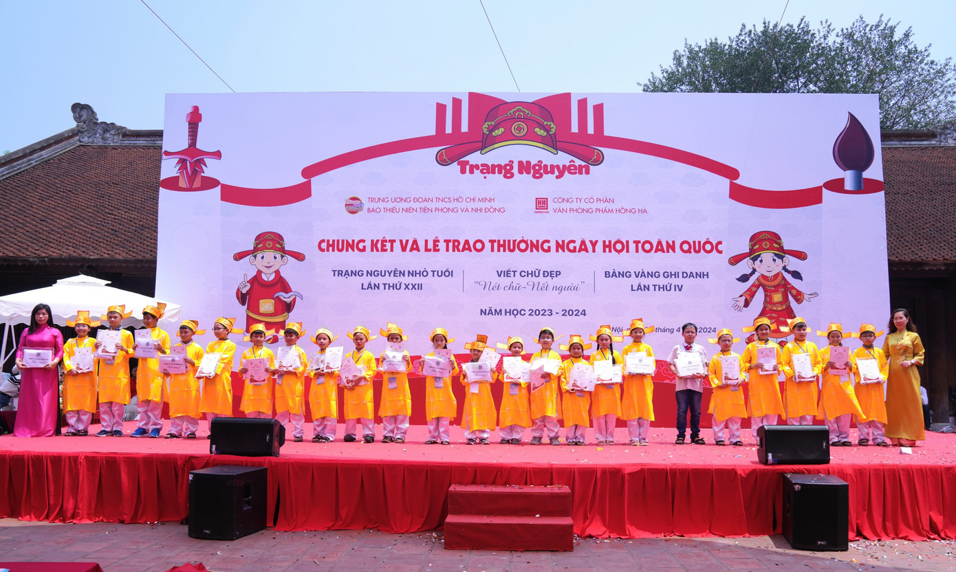 Hội thi Trạng nguyên nhỏ tuổi vinh danh 24 giải Thám hoa.