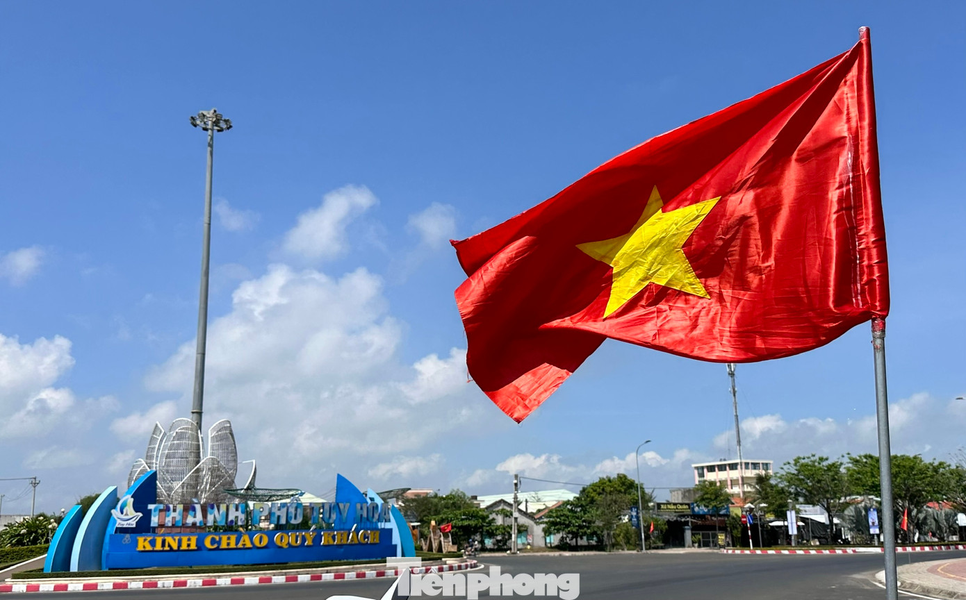 Có thể nói ở thời điểm này, Phú Yên đã rất sẵn sàng cho Tiền Phong Marathon 2024, sự kiện mang ý nghĩa lớn và rất đặc biệt trong năm trọng đại của mảnh đất "hoa vàng trên cỏ xanh". Có thể nói ở thời điểm này, Phú Yên đã rất sẵn sàng cho Tiền Phong Marathon 2024, sự kiện mang ý nghĩa lớn và rất đặc biệt trong năm trọng đại của mảnh đất "hoa vàng trên cỏ xanh".