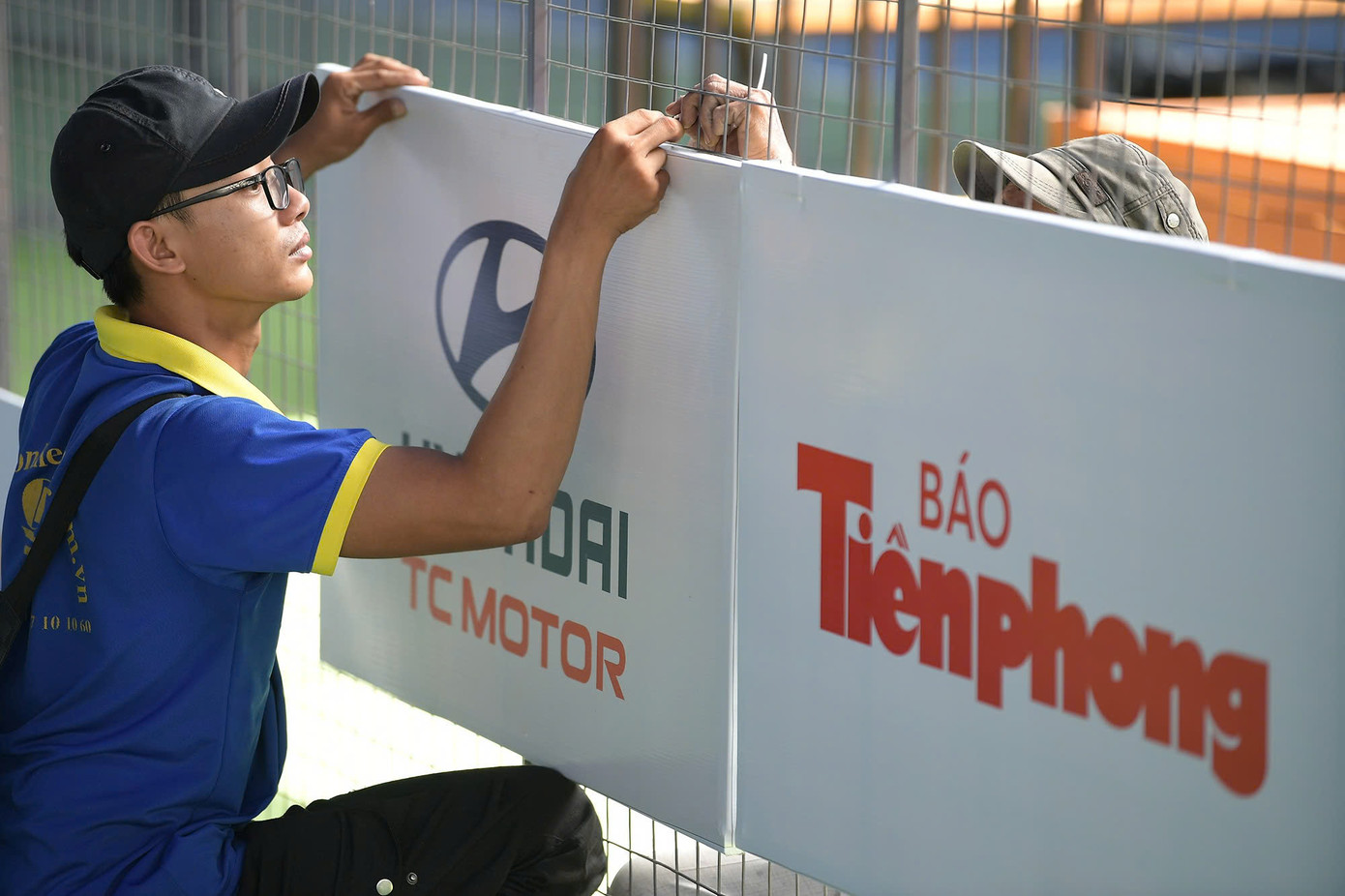 Một ngày trước giờ Giải Vô địch Pickleball Việt Nam 2025 – Cúp Hyundai Thành Công khởi tranh, đội ngũ kỹ thuật đã gấp rút tiến hành những khâu chuẩn bị cuối cùng nhằm mang lại trải nghiệm tốt nhất cho các vận động viên.