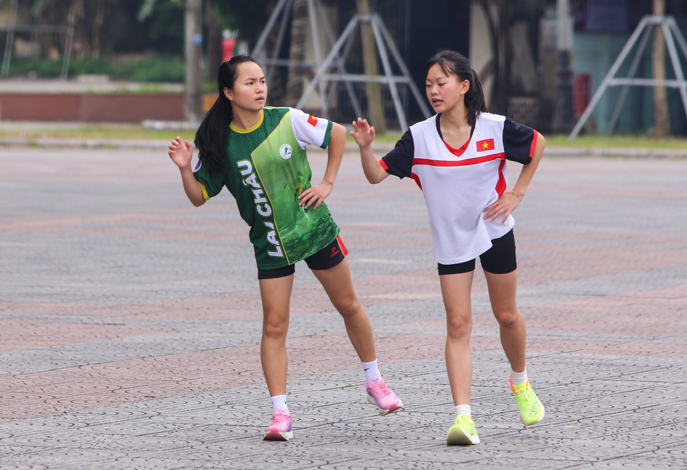 Điều kiện thời tiết tại Quảng Trị những ngày này khá mát mẻ, mang đến nhiều thuận lợi cho các vận động viên.