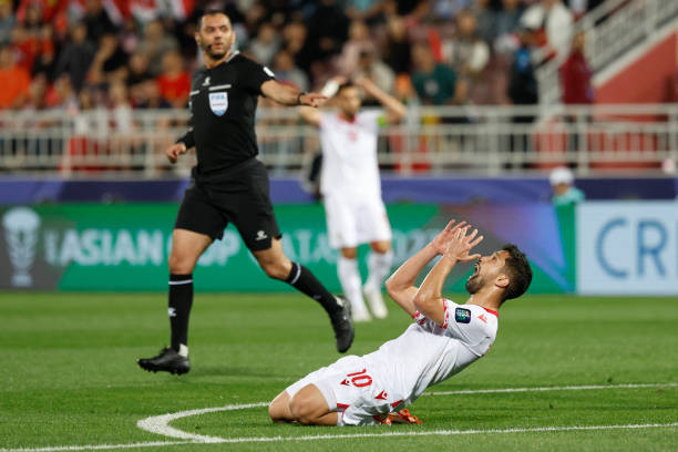 Trung Quốc ra quân đầy khó nhọc với trận hòa trước tân binh Tajikistan ảnh 13 Trung Quốc ra quân đầy khó nhọc với trận hòa trước tân binh Tajikistan ảnh 13