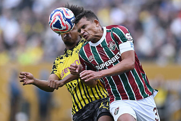 Fluminense khiến Dortmund 'im tiếng' ảnh 36
