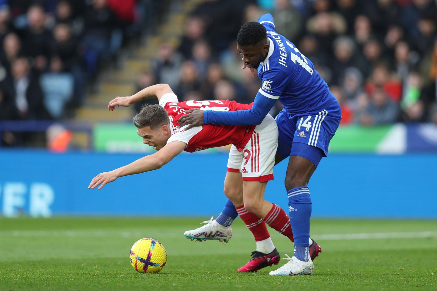 Thắng tối thiểu Leicester, Arsenal xây chắc ngôi đầu Ngoại hạng Anh ảnh 18 Thắng tối thiểu Leicester, Arsenal xây chắc ngôi đầu Ngoại hạng Anh ảnh 18