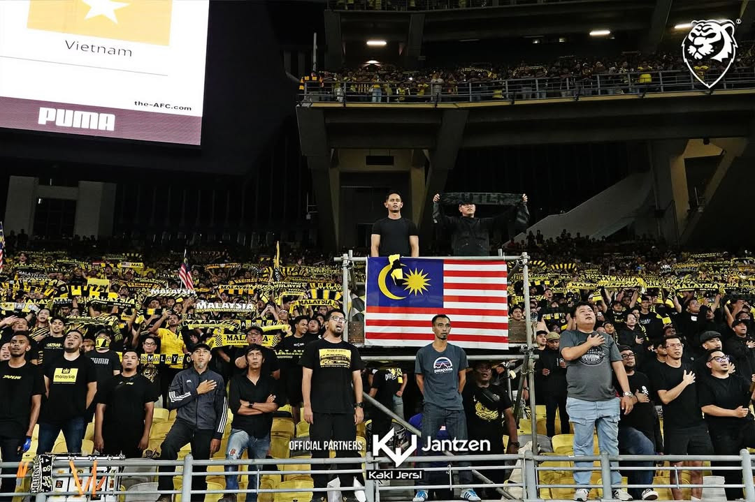 Những người từng phản đối chính sách nhập tịch nay hào hứng với kết quả ấn tượng của ĐT Malaysia. (Ảnh: harimaumalaya)