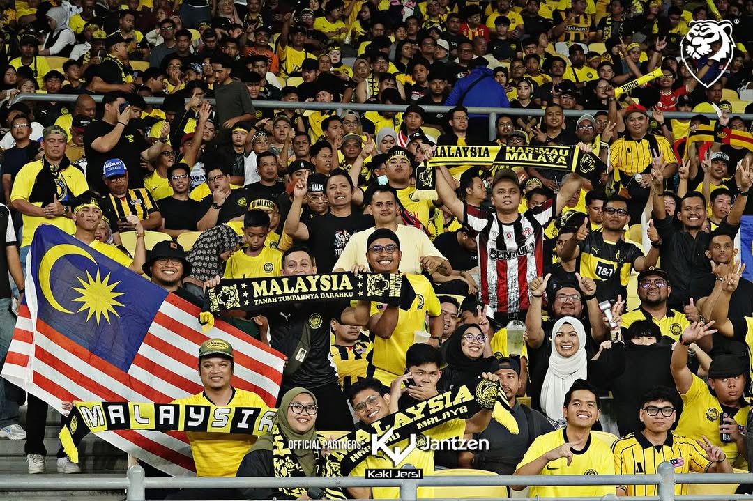 Những người từng phản đối chính sách nhập tịch nay hào hứng với kết quả ấn tượng của ĐT Malaysia. (Ảnh: harimaumalaya)