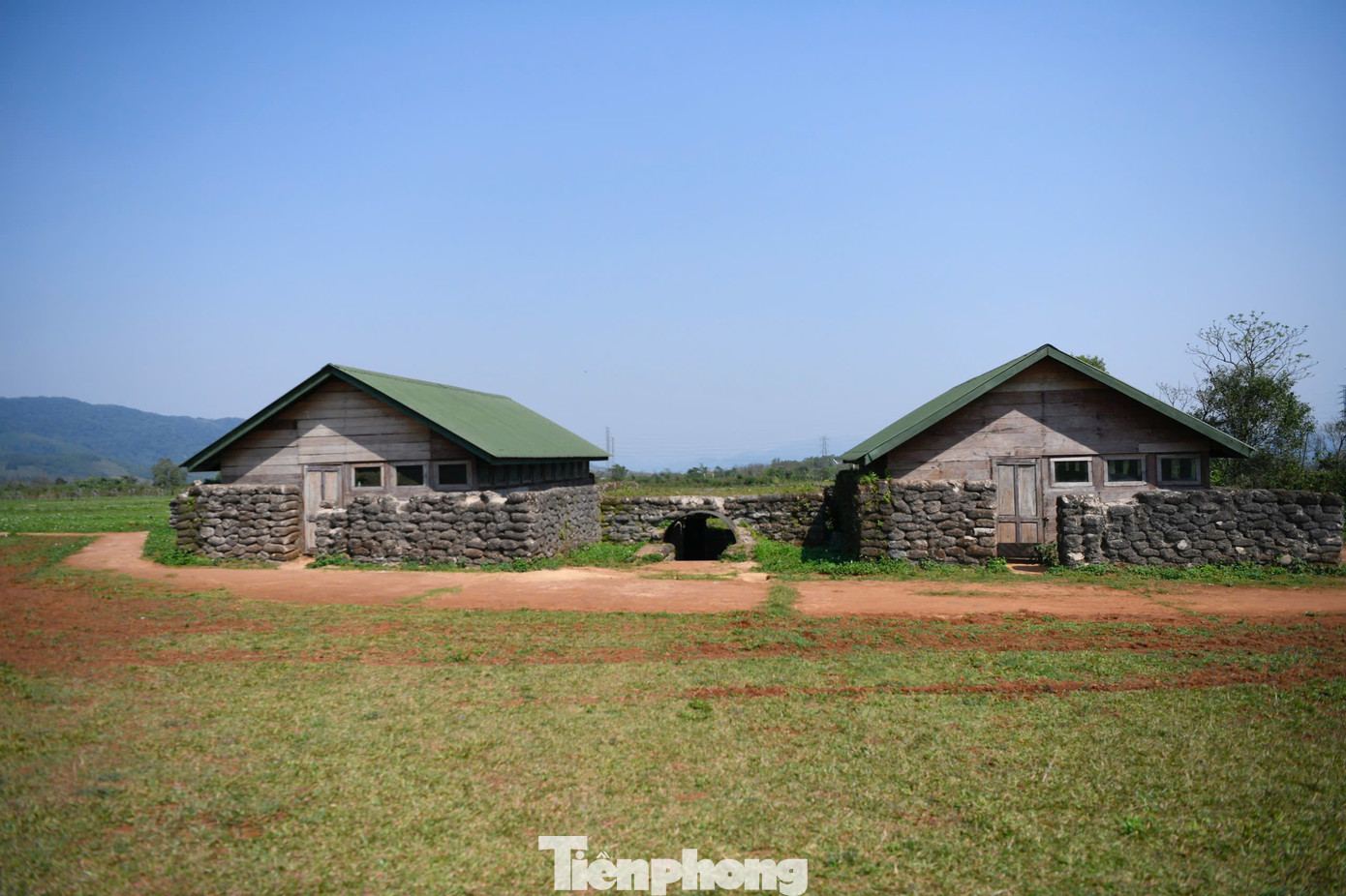 Chiến tranh đã lùi xa, nhưng đến sân bay Tà Cơn, tất cả có thể hiểu hơn về cuộc kháng chiến kiên cường anh dũng, sức mạnh đại đoàn kết toàn dân tộc đã làm nên chiến thắng mùa xuân 1975, giải phóng hoàn toàn miền Nam, thống nhất đất nước.