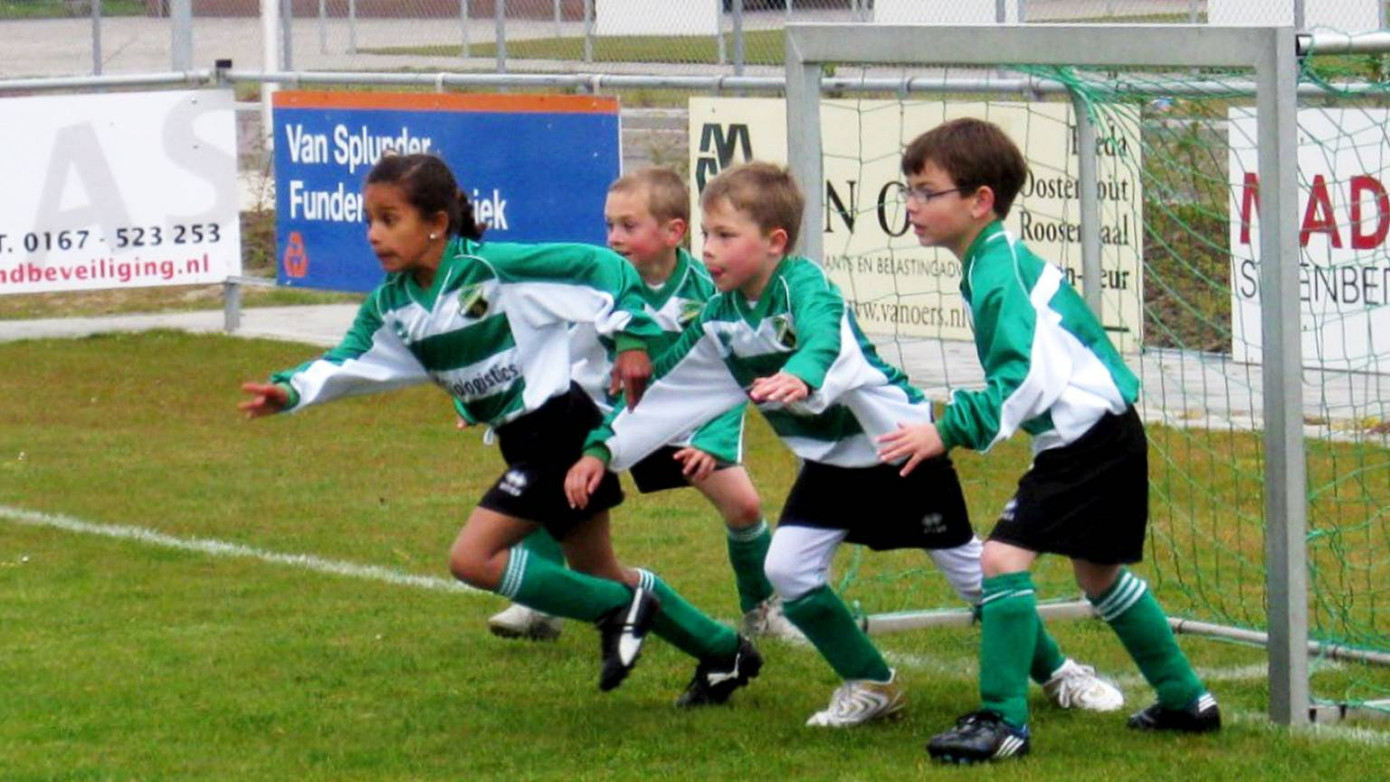 Esmee Brugts khi còn là cô bé tiểu học... Esmee Brugts khi còn là cô bé tiểu học...