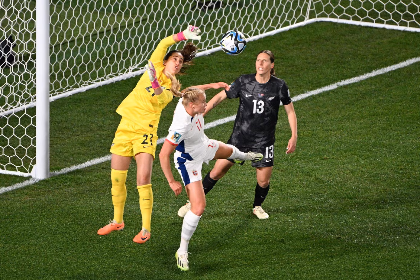 Đánh bại Na Uy 1-0, tuyển nữ New Zealand có chiến thắng lịch sử tại World Cup ảnh 17 Đánh bại Na Uy 1-0, tuyển nữ New Zealand có chiến thắng lịch sử tại World Cup ảnh 17