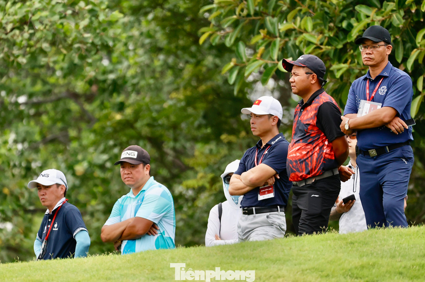 Cuộc đua vô địch Giải Vô địch Golf Quốc gia năm 2023 - Cúp VinFast tại sân Vinpearl Golf Hải Phòng diễn ra vô cùng hấp dẫn và kịch tính, thu hút sự chú ý của đông đảo người hâm mộ cũng như thành viên Ban tổ chức. Cuộc đua vô địch Giải Vô địch Golf Quốc gia năm 2023 - Cúp VinFast tại sân Vinpearl Golf Hải Phòng diễn ra vô cùng hấp dẫn và kịch tính, thu hút sự chú ý của đông đảo người hâm mộ cũng như thành viên Ban tổ chức.