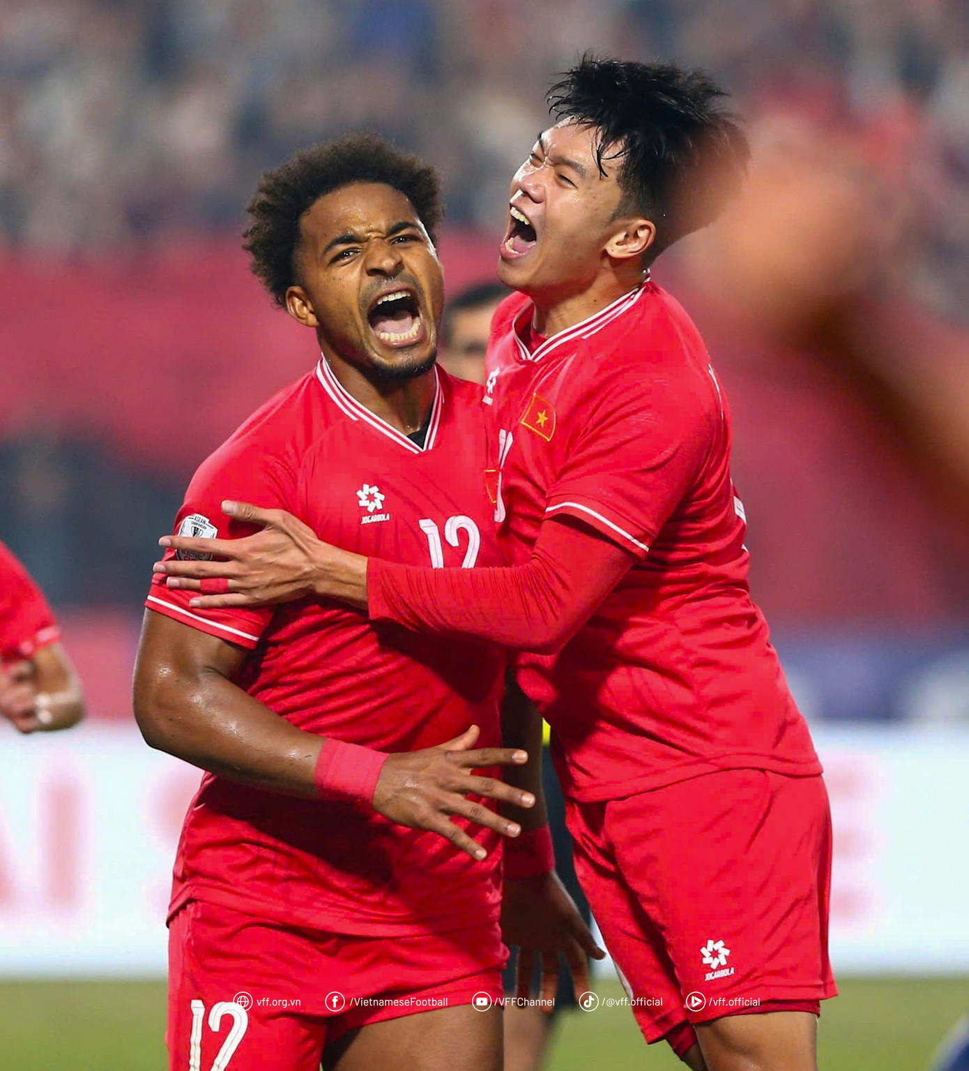 Các bàn thắng của Xuân Son đến từ cách tiếp cận và chiến thuật thông minh của HLV Kim Sang-sik. Các bàn thắng của Xuân Son đến từ cách tiếp cận và chiến thuật thông minh của HLV Kim Sang-sik.