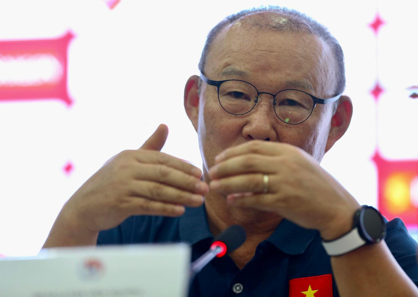 HLV Park Hang-seo nói rằng dù rời ghế HLV, tâm tư, tình cảm vẫn ở lại. (Ảnh: Anh Tú)