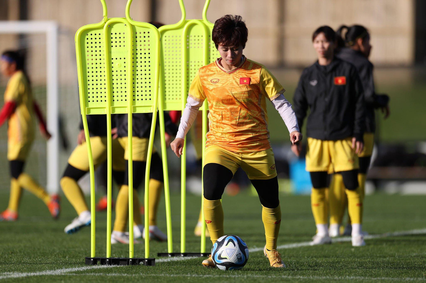 Đánh bại tuyển nữ Nepal 2-0, tuyển nữ Việt Nam có khởi đầu tốt tại Asiad 19 ảnh 9 Đánh bại tuyển nữ Nepal 2-0, tuyển nữ Việt Nam có khởi đầu tốt tại Asiad 19 ảnh 9