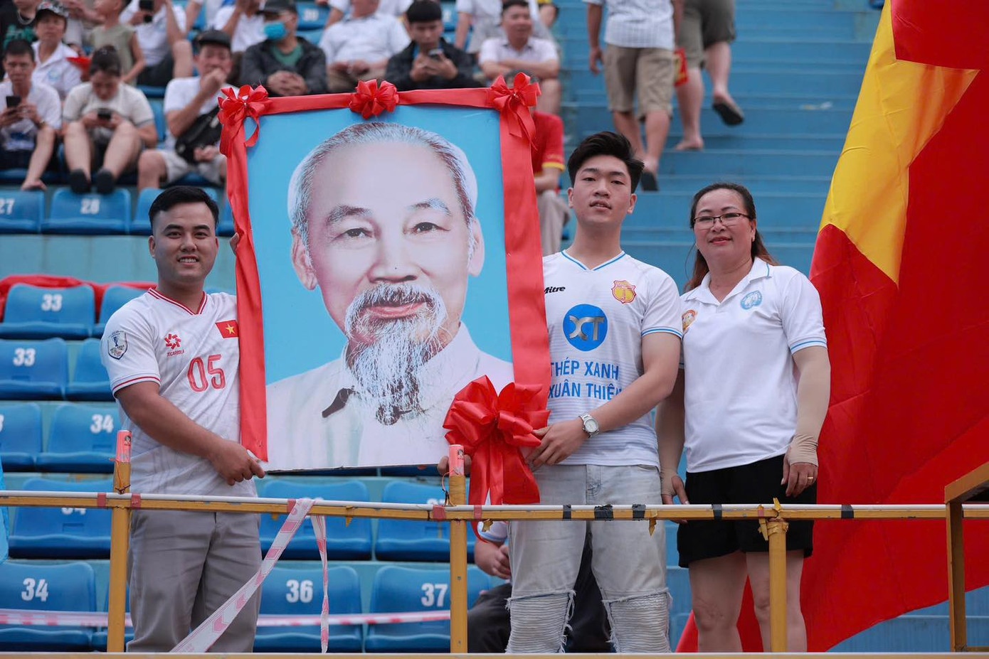 Đánh bại Bình Dương, Nam Định củng cố ngôi đầu LPBank V-League 2024/25 ảnh 3