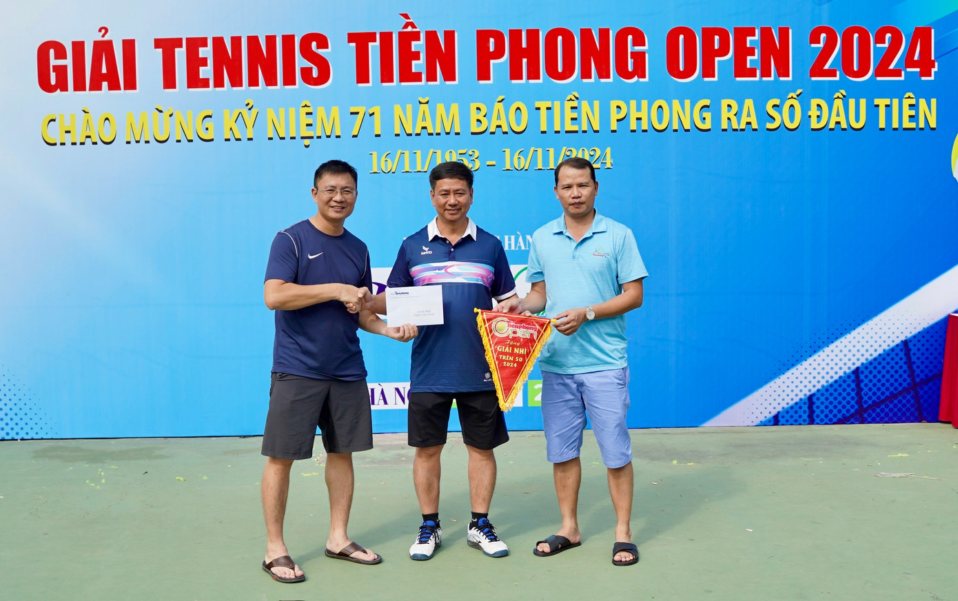 Những tay vợt xuất sắc khác cũng nhận được sự vinh danh xứng đáng.