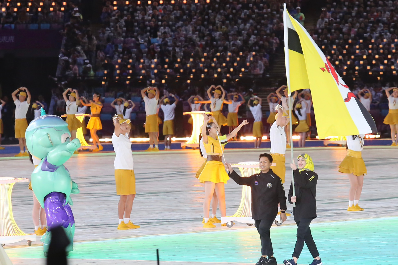 Ảnh: Nhật Nhật-Linh Linh Ảnh: Nhật Nhật-Linh Linh